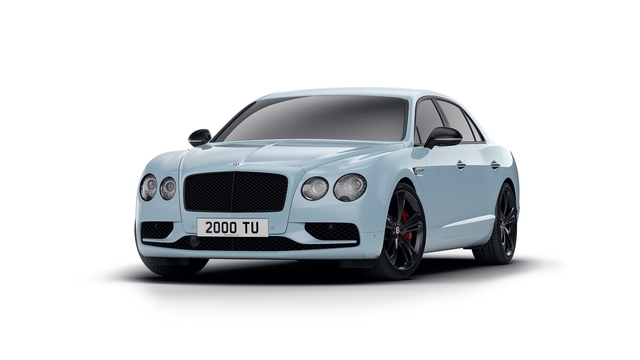 Bentley vén màn xe sang Flying Spur V8 S Black Edition mới - Ảnh 1.