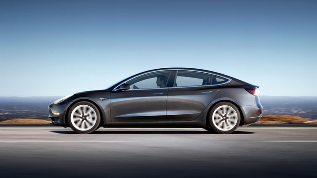 Model 3 - Em út trong nhà Tesla chính thức ra mắt - Ảnh 4.