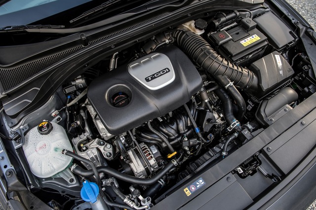 Xe gia đình với cốp siêu rộng Hyundai Elantra GT 2018 có giá tốt - Ảnh 4.