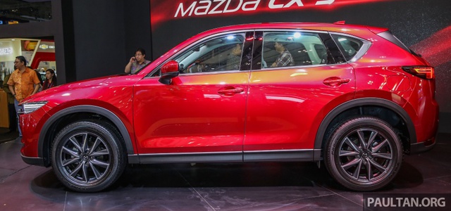 Xe được nhiều người Việt mong chờ Mazda CX-5 2017 cập bến Indonesia với giá gần 900 triệu Đồng - Ảnh 1.