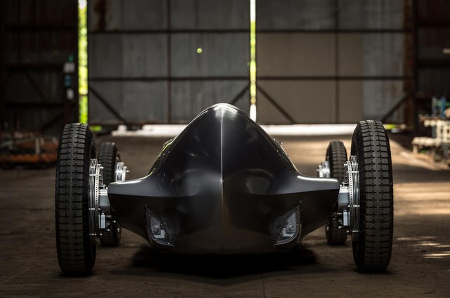 Infiniti Prototype 9 - Ô tô đời mới nhưng giống hệt xế cổ - Ảnh 6.