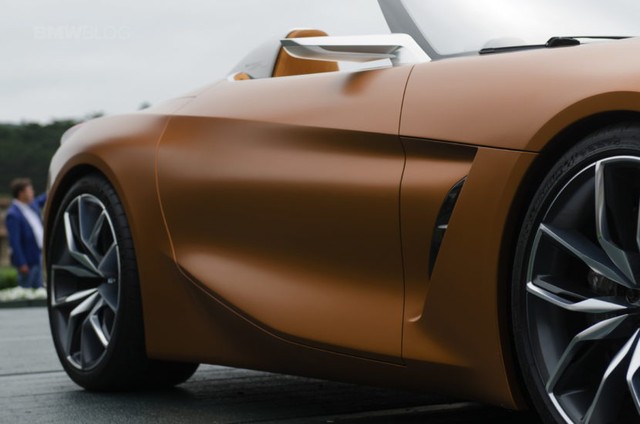 Chiêm ngưỡng vẻ đẹp của BMW Z4 Concept ngoài đời thực - Ảnh 7.