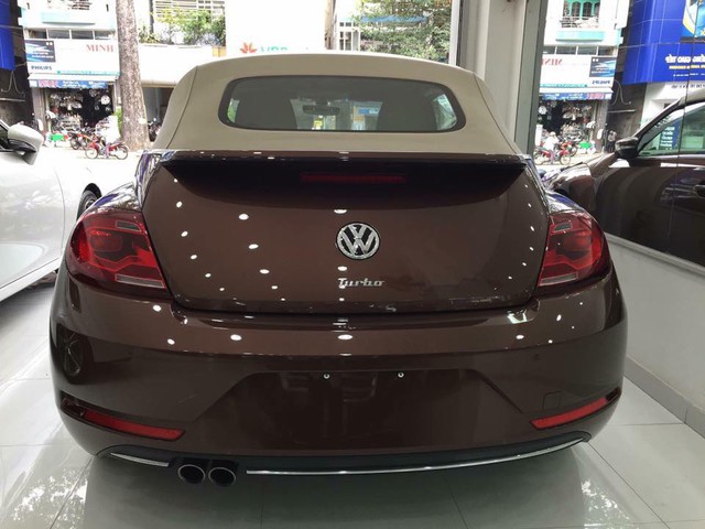 Con bọ Volkswagen Beetle Convertible 2017 cập bến Việt Nam - Ảnh 3.