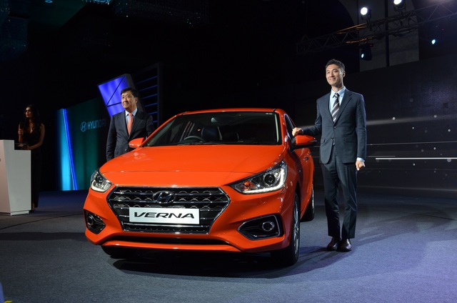Phát thèm với xe chưa đến 300 triệu Đồng Hyundai Verna 2017 vừa ra mắt Ấn Độ - Ảnh 1.