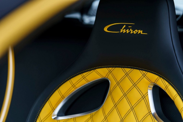 Siêu xe Bugatti Chiron đến Mỹ với giá 3 triệu USD và cản va sau không giống ai - Ảnh 4.