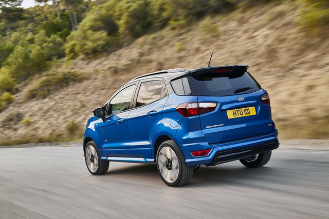 Ford giới thiệu SUV đô thị EcoSport 2018 chỉ tiêu thụ 4,5 lít nhiên liệu cho 100 km - Ảnh 2.
