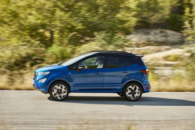 Ford giới thiệu SUV đô thị EcoSport 2018 chỉ tiêu thụ 4,5 lít nhiên liệu cho 100 km - Ảnh 3.