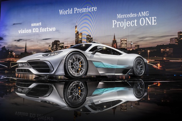 Vẻ đẹp xuất sắc của xe đua Công thức 1 đường phố Mercedes-AMG Project One ngoài đời thực - Ảnh 4.