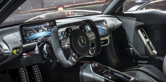 Vẻ đẹp xuất sắc của xe đua Công thức 1 đường phố Mercedes-AMG Project One ngoài đời thực - Ảnh 18.