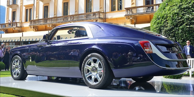 Đây là chiếc Rolls-Royce độc đáo không kém cực phẩm Sweptail mà lại có giá mềm hơn rất nhiều - Ảnh 1.