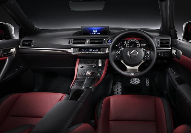 Xe sang Lexus CT200h 2017 ra mắt Đông Nam Á với giá 1,37 tỷ Đồng - Ảnh 3. Xe sang Lexus CT200h 2017 ra mắt Đông Nam Á với giá 1,37 tỷ Đồng - Ảnh 3.