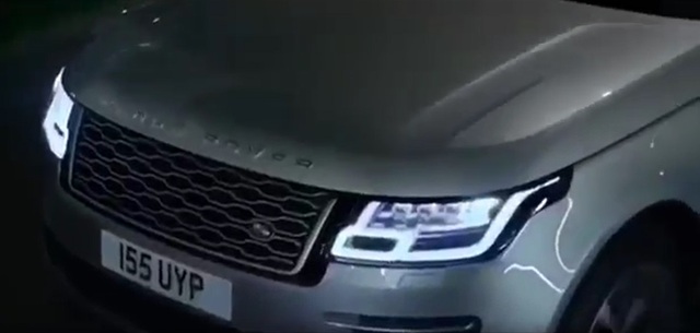 SUV hạng sang Range Rover 2018 lộ diện sớm với trang bị giống Velar - Ảnh 3.