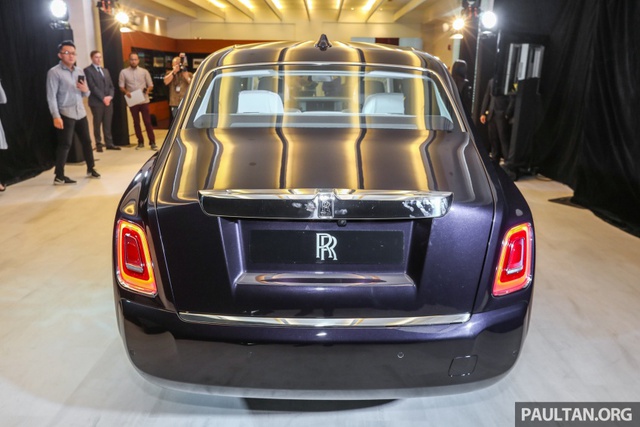 Xe siêu sang Rolls-Royce Phantom 2018 ra mắt Đông Nam Á với giá chưa thuế từ 11,8 tỷ Đồng - Ảnh 3.