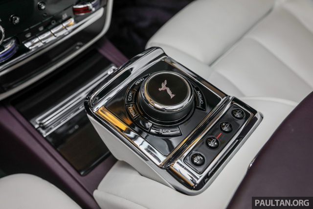 Xe siêu sang Rolls-Royce Phantom 2018 ra mắt Đông Nam Á với giá chưa thuế từ 11,8 tỷ Đồng - Ảnh 18.