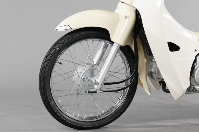 Không hổ danh là xe máy bán chạy nhất mọi thời đại, Honda Super Cub đạt mốc 100 triệu chiếc xuất xưởng - Ảnh 8.