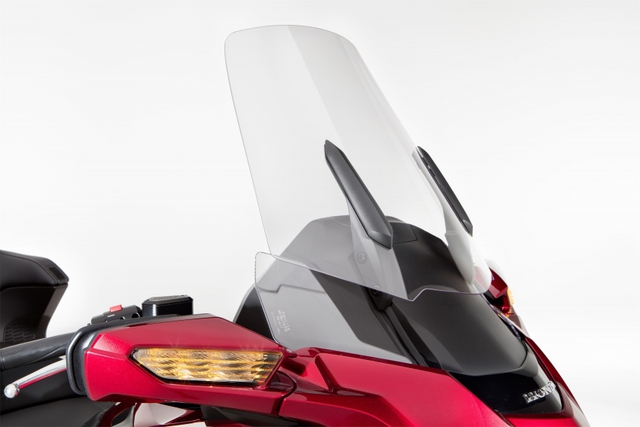 Ông vua đường trường Honda Goldwing 2018 chính thức trình làng, giá từ 534,5 triệu Đồng - Ảnh 10. Ông vua đường trường Honda Goldwing 2018 chính thức trình làng, giá từ 534,5 triệu Đồng - Ảnh 10.