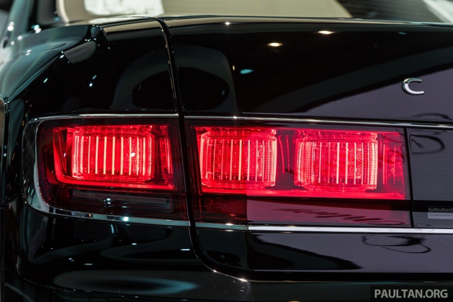 Chiêm ngưỡng vẻ đẹp hoài cổ của limousine 4 cửa Toyota Century 2018 ngoài đời thực - Ảnh 6.
