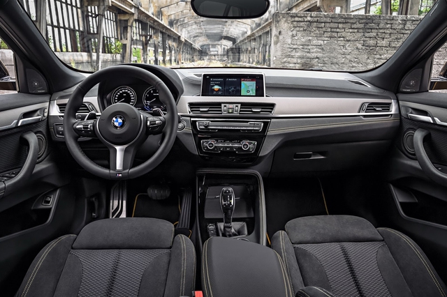 BMW X2 - SUV hạng sang hoàn toàn mới, cạnh tranh Mercedes-Benz GLA - Ảnh 6.