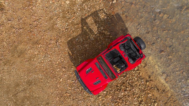 Diện kiến sớm xe việt dã Jeep Wrangler 2018 - Ảnh 1.