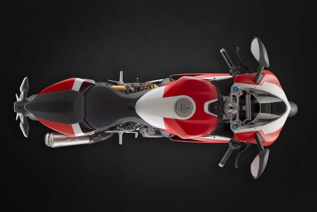 Ducati 959 Panigale Corse 2018: Nhẹ hơn và nhiều đồ chơi hàng hiệu hơn - Ảnh 2.