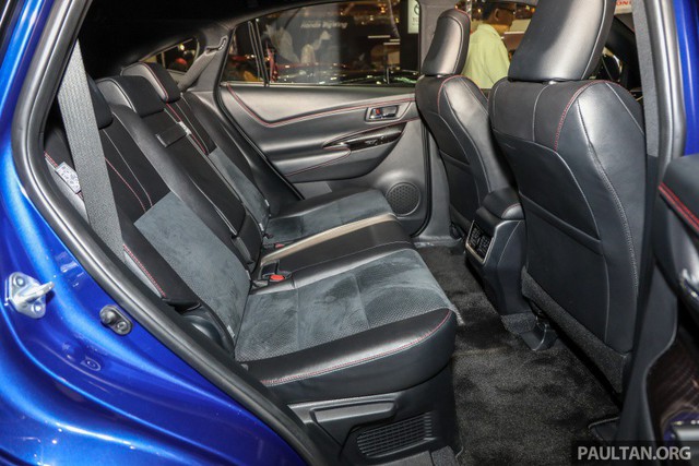 Chi tiết SUV 5 chỗ Toyota Harrier 2018 tại Malaysia, không còn là phiên bản giá rẻ của Lexus RX - Ảnh 14. Chi tiết SUV 5 chỗ Toyota Harrier 2018 tại Malaysia, không còn là phiên bản giá rẻ của Lexus RX - Ảnh 14.