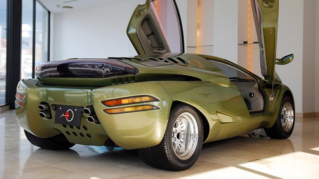 Điểm lại những concept Lamborghini táo bạo nhất trước thềm ra mắt Urus - Ảnh 2.