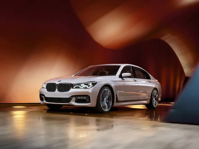 10 mẫu sedan sở hữu công nghệ ấn tượng nhất 2017 - Ảnh 1. 10 mẫu sedan sở hữu công nghệ ấn tượng nhất 2017 - Ảnh 1.