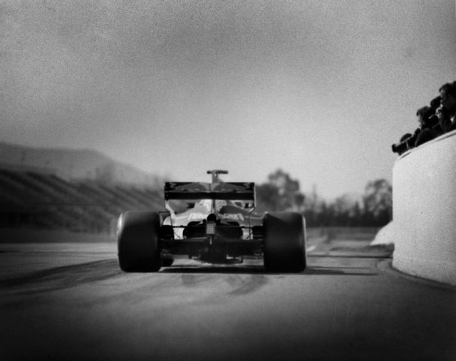 Đường đua F1 đẹp mộng mị qua máy ảnh phim 104 tuổi  - Ảnh 3.