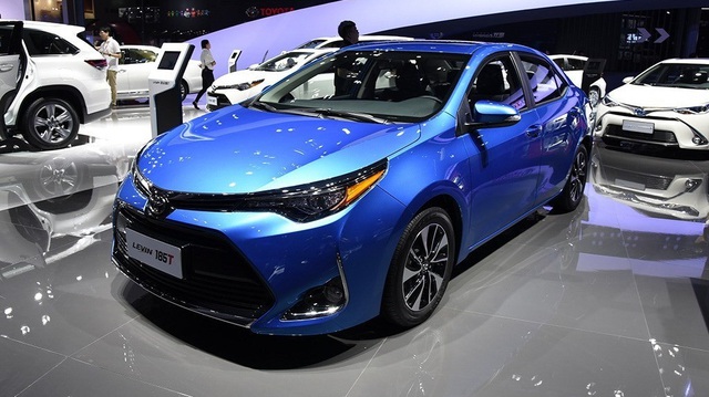 Làm quen với một Toyota Corolla 2017 mang thiết kế khác biệt