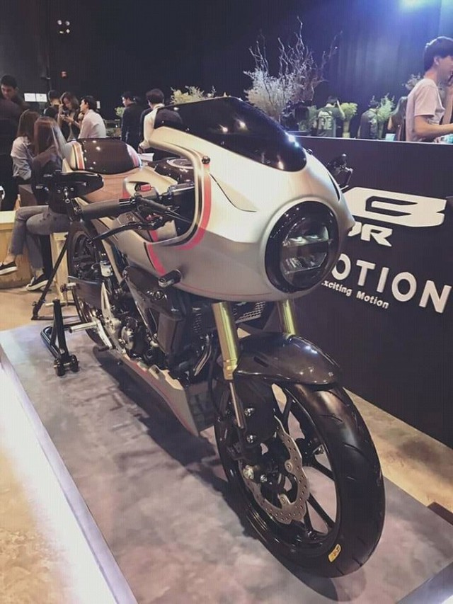 Cận cảnh phiên bản độ chính hãng của naked bike Honda CB150R ExMotion - Ảnh 1.