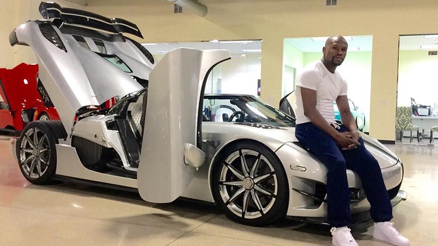 Floyd Mayweather "lỗ nặng" khi bán siêu xe "dệt kim cương" Koenigsegg CCXR Trevita