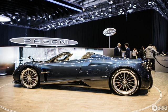 Ngắm Pagani Huayra mui trần bằng xương bằng thịt tại triển lãm Geneva 2017 - Ảnh 6.