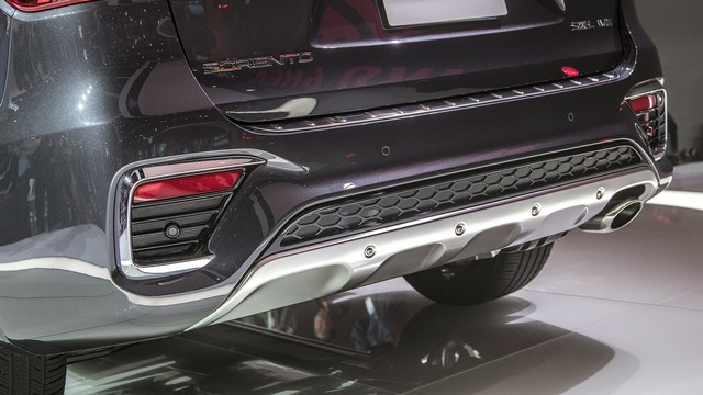 Kia Sorento 2019 chính thức ra mắt, bỏ động cơ tăng áp - Ảnh 13.