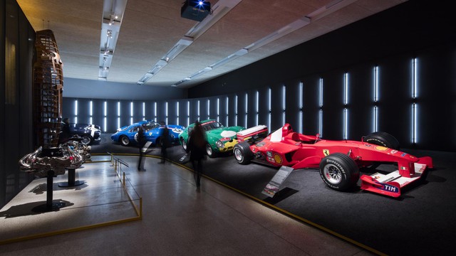 Một vòng triển lãm Ferrari tại London - Ảnh 6.