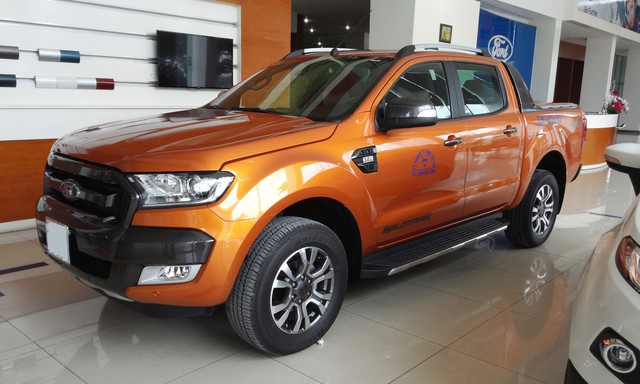 Những dòng xe thoát ế dịp cuối năm tại Việt Nam - Ảnh 3. Những dòng xe thoát ế dịp cuối năm tại Việt Nam - Ảnh 3.