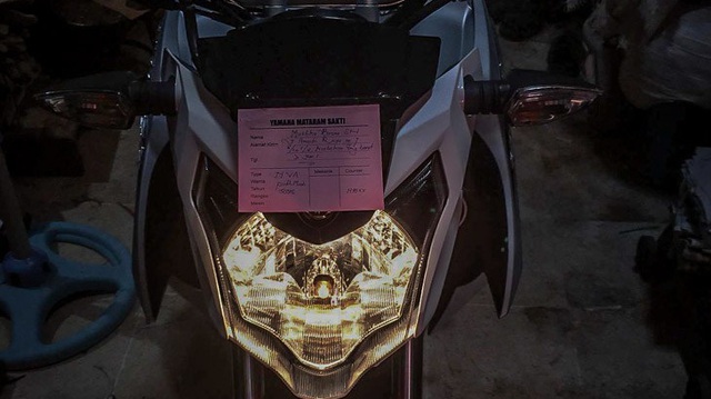 Xe côn tay Yamaha V-Ixion 2017 bất ngờ "hiện nguyên hình"