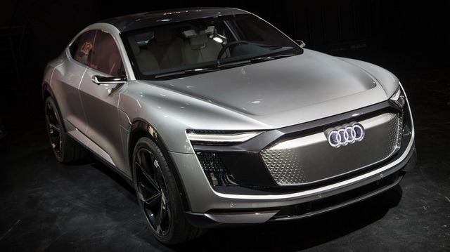 Audi E-Tron Sportback - Đối thủ mới của SUV hạng sang BMW X6