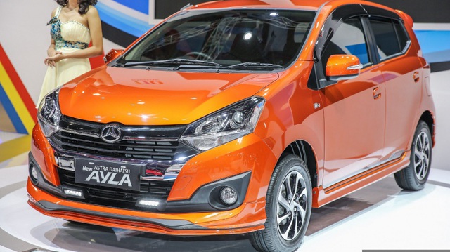 Cận cảnh cặp đôi xe siêu rẻ, giá chưa đến 200 triệu Đồng, của Toyota