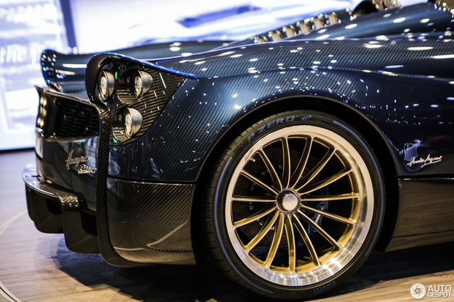 Ngắm Pagani Huayra mui trần bằng xương bằng thịt tại triển lãm Geneva 2017 - Ảnh 15.