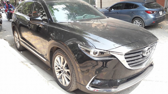 Crossover 7 chỗ Mazda CX-9 2017 xuất hiện tại đại lý ở Hà Nội, giá hơn 2 tỷ Đồng