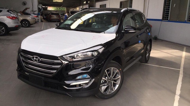 Crossover cỡ nhỏ Hyundai Tucson phiên bản mới lộ diện tại Việt Nam