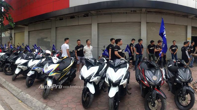 Gần 100 xe Yamaha NVX tổ chức offline tại Hà Nội