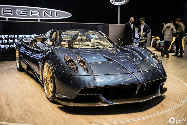 Ngắm Pagani Huayra mui trần bằng xương bằng thịt tại triển lãm Geneva 2017 - Ảnh 3.