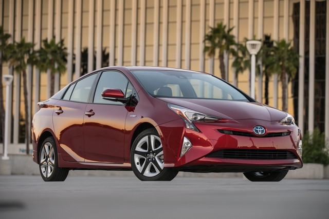 Tại sao Toyota Prius là nhân tố quan trọng nhất của ngành công nghiệp xe hơi? - Ảnh 1.