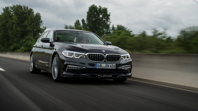 Alpina D5 S - Xe máy dầu sản xuất hàng loạt nhanh nhất thế giới
