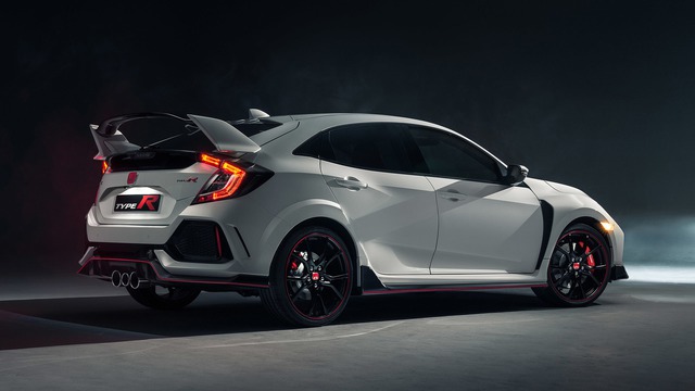 Vén màn Honda Civic Type R 2018 với thiết kế hầm hố và động cơ mạnh mẽ - Ảnh 5.