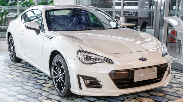 Xe thể thao Subaru BRZ 2017 lặng lẽ ra mắt Đông Nam Á với giá 1,18 tỷ Đồng