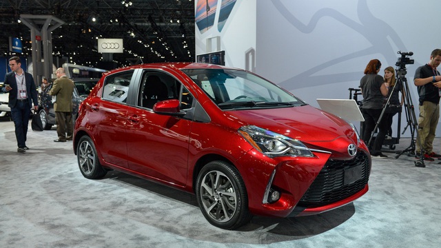 Toyota Yaris 2018 tăng giá nhẹ, từ 15.635 USD