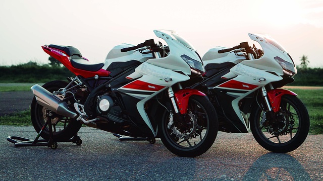 Benelli 302R 2018 - Mô tô thể thao cạnh tranh Yamaha R3 và Honda CBR300R