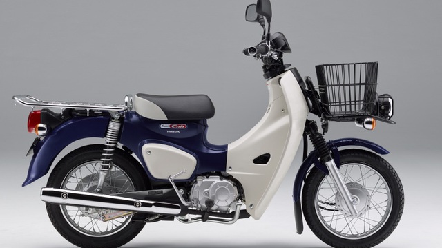 Honda Super Cub 2018 trình làng với đèn pha LED, giá từ 46,5 triệu Đồng